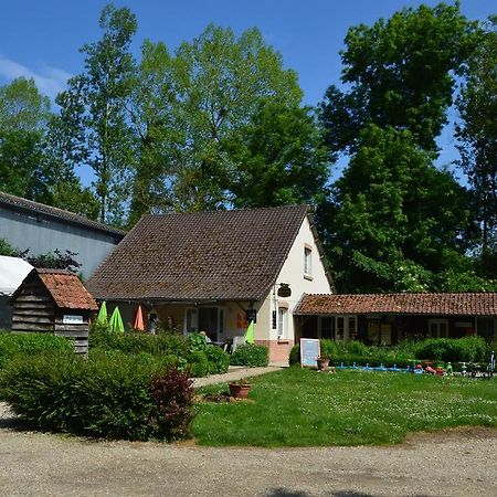 Camping Le Val De Trie Béhen Kültér fotó