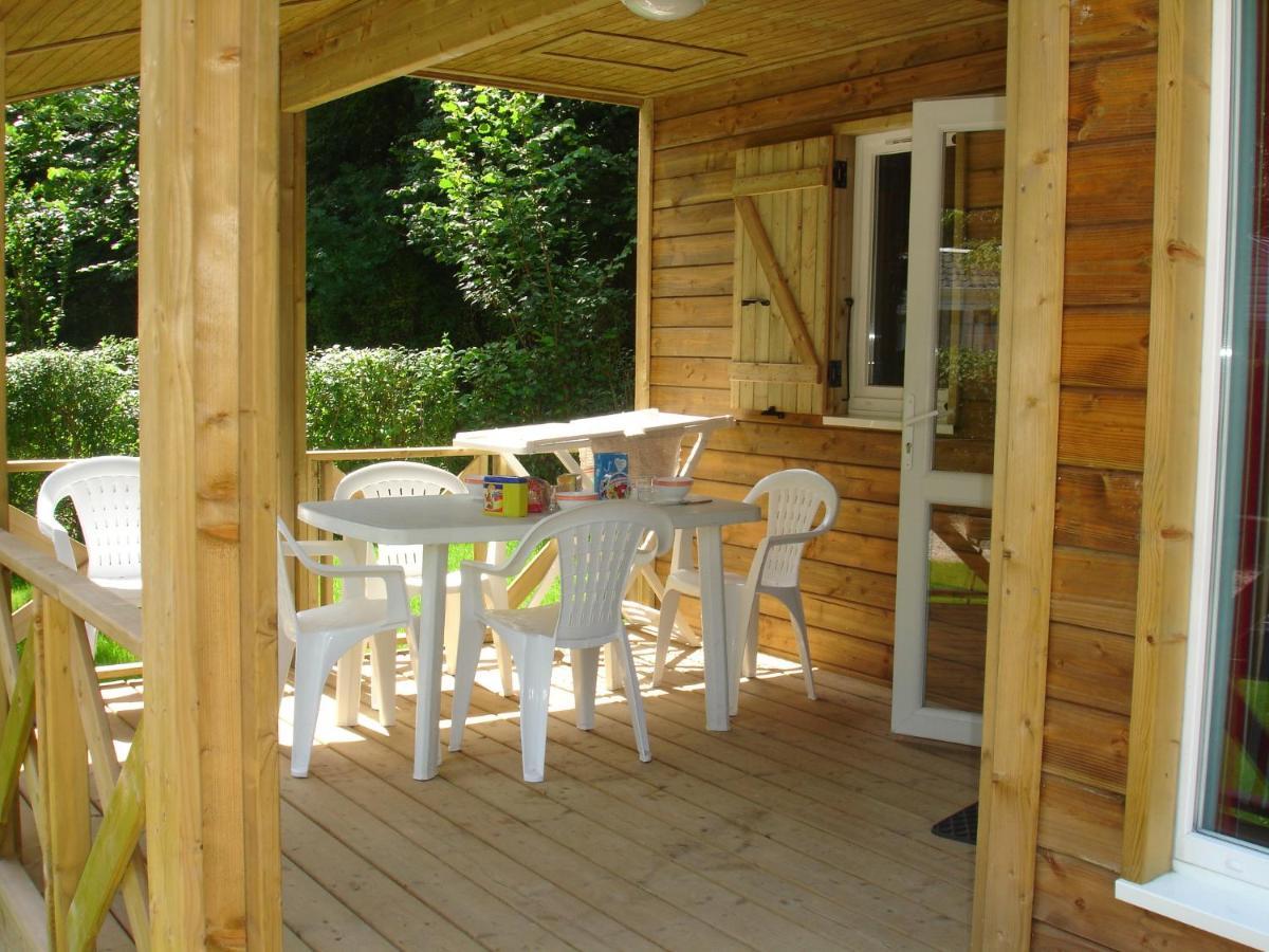 Camping Le Val De Trie Béhen Kültér fotó
