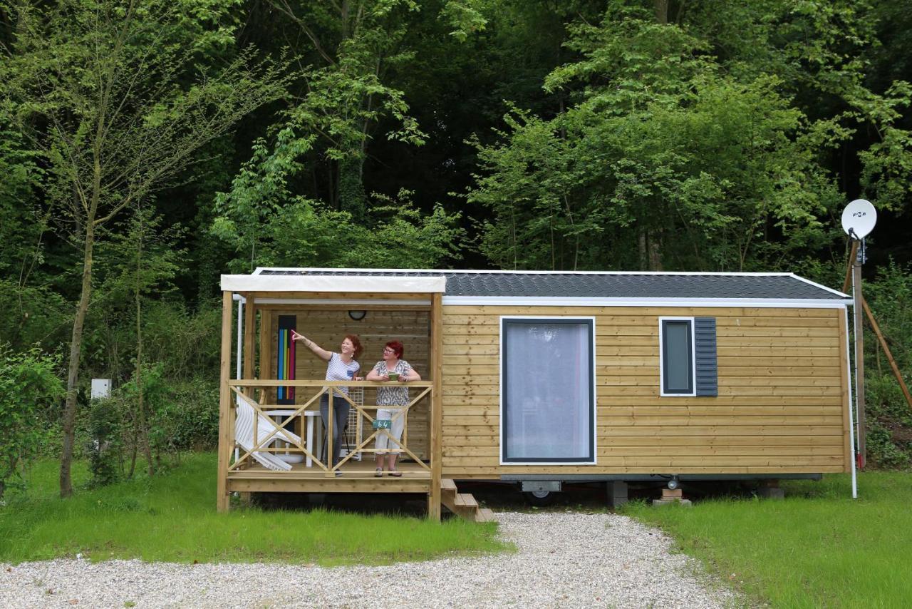 Camping Le Val De Trie Béhen Kültér fotó
