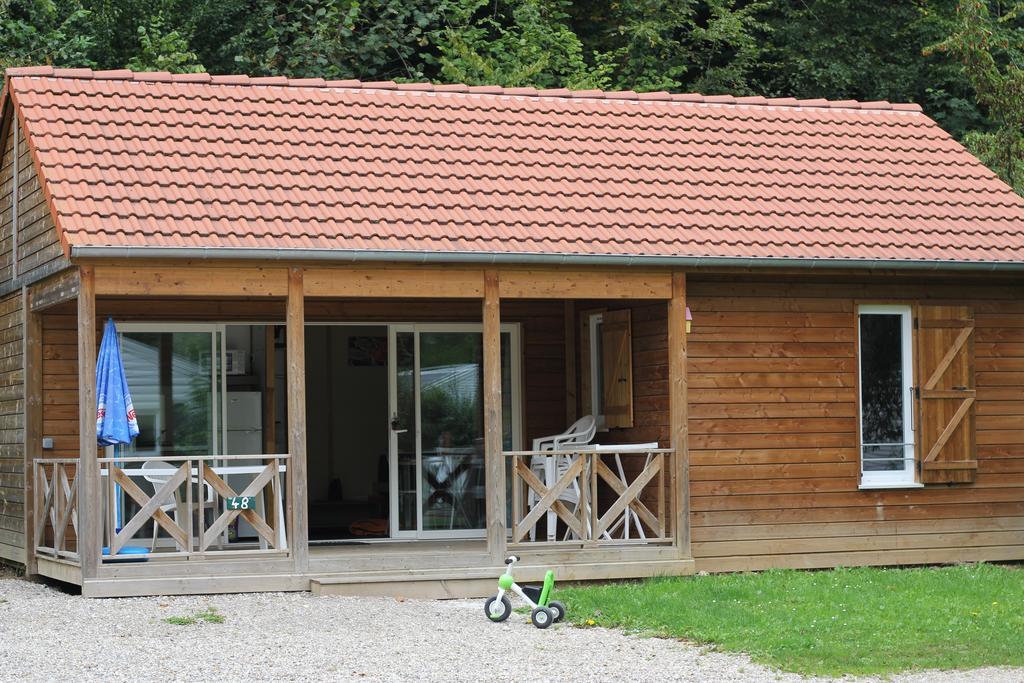 Camping Le Val De Trie Béhen Kültér fotó